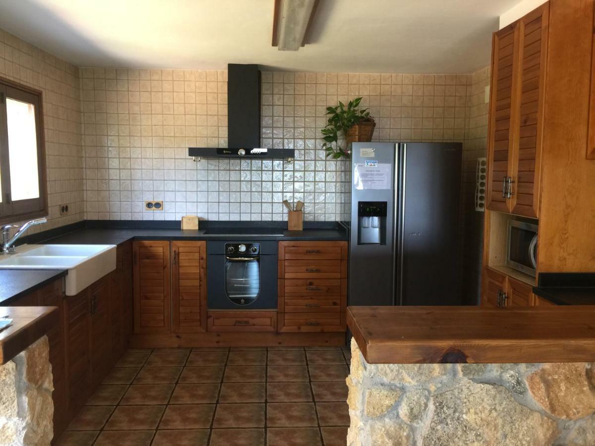 Can Cadiretes Llagostera Bagian luar foto